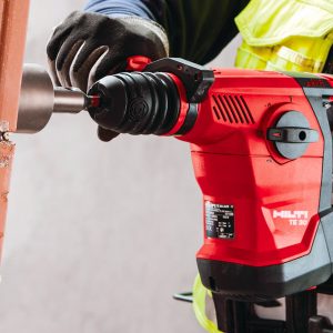 3Hilti-Combi-Hammer-Drill-Medium-Duty-SDS-Plus-TE30-AVR